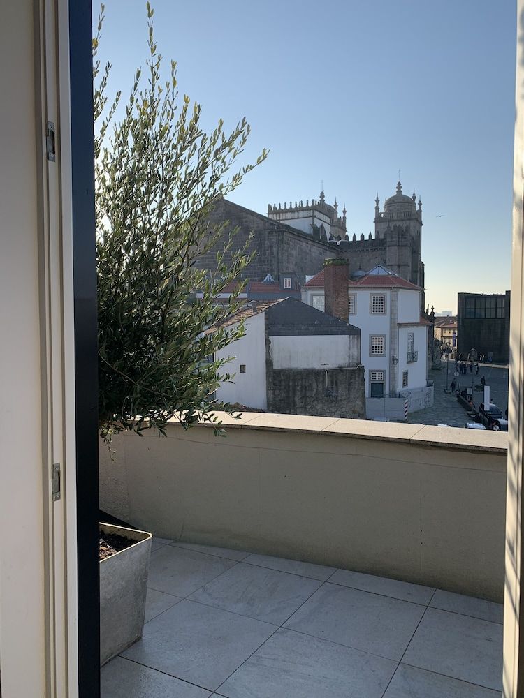 undefined Porto Skylight Loft 7