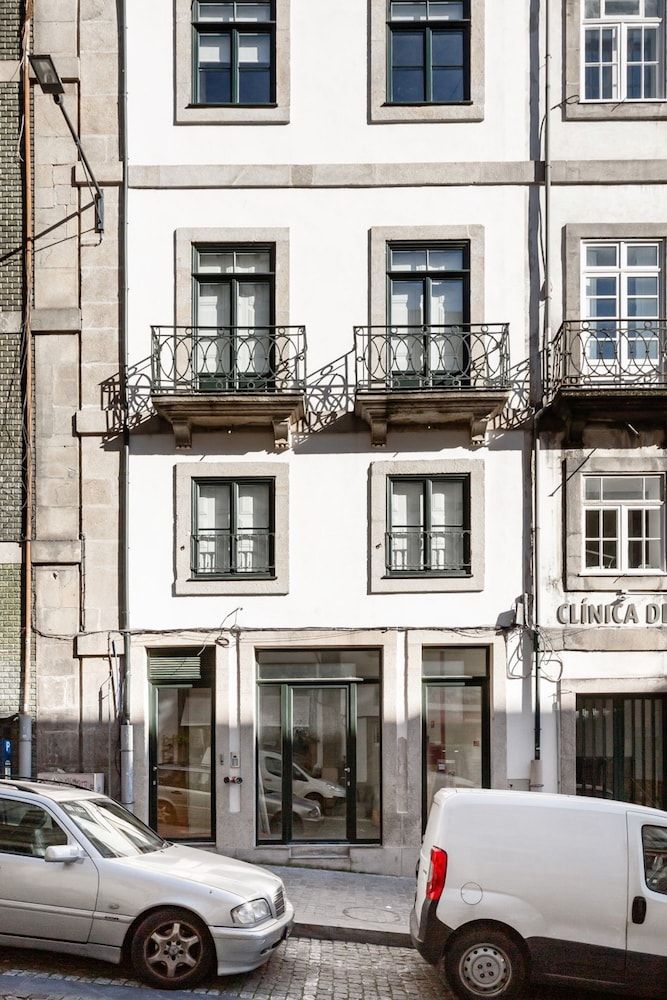 undefined Sjoao1 · Beaming Loft Apartment in the Heart of Porto 4