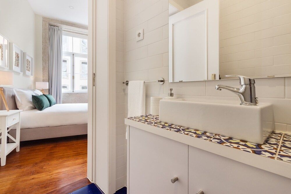 Nada02 · Faisama #2 Studio Next to Ribeira Apartment (0 Bedroom) 9