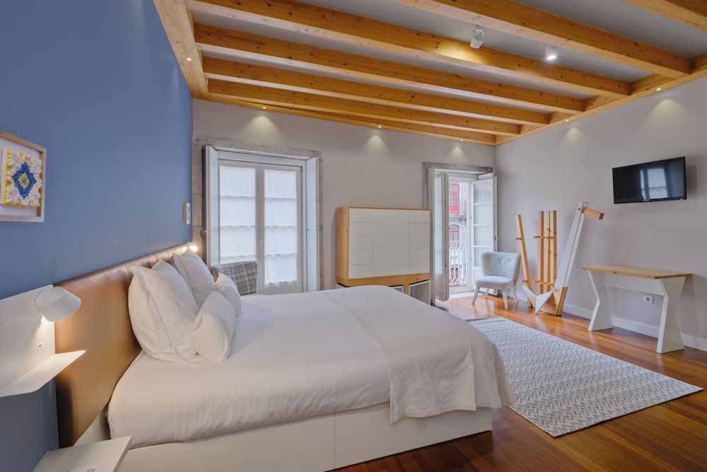 undefined Room in Apartment - Stay in Historic Area of Porto 4