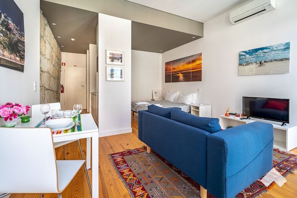 undefined Mrtir1 · Bright Apartment Downtown Porto 10