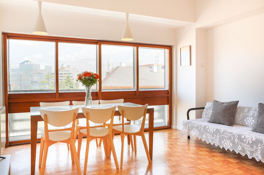 undefined Bolha1 · Bright Apartment in a Traditional Area of Porto