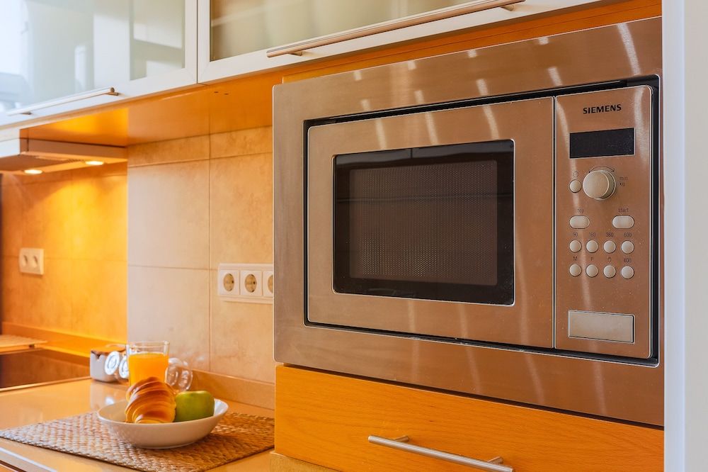 undefined Bolha1 · Bright Apartment in a Traditional Area of Porto 6