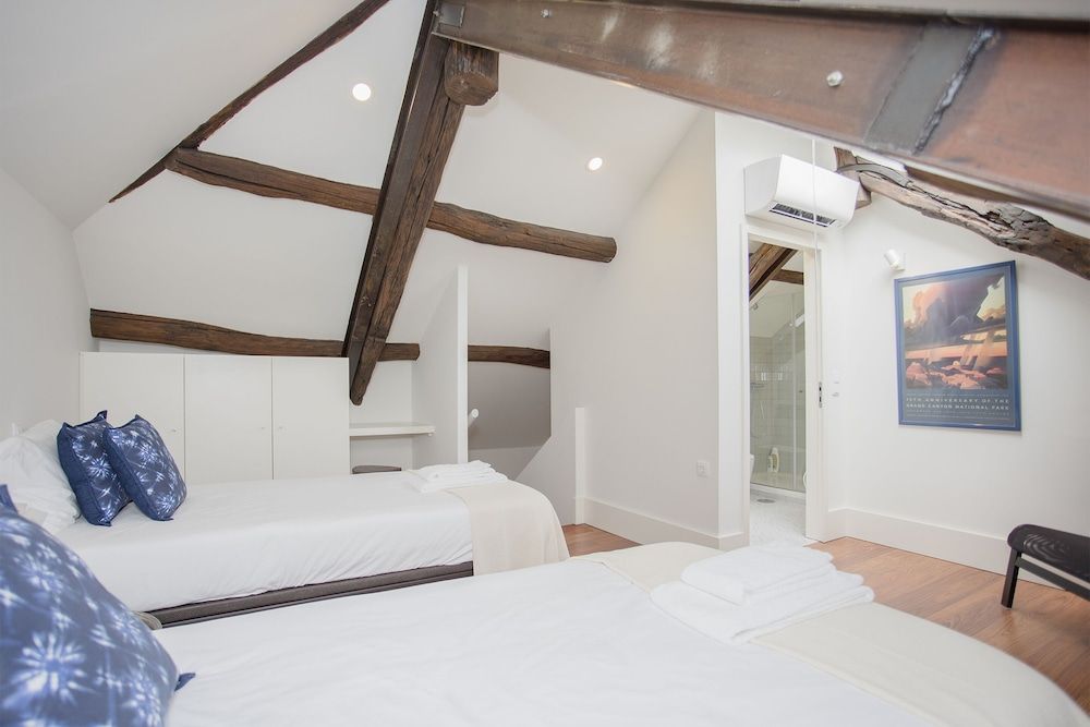 undefined Liiiving - Downtown & Riverside Balcony 9