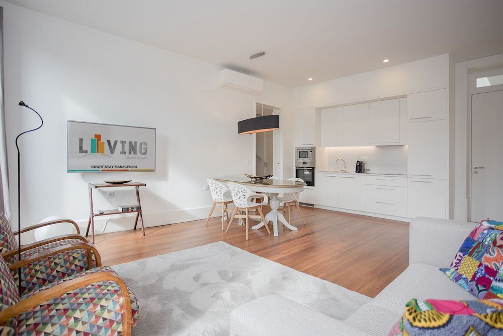 Liiiving - Downtown & Riverside Balcony Apartment, 2 Bedrooms 22