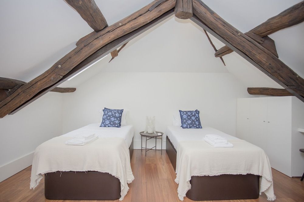 Liiiving - Downtown & Riverside Balcony Apartment, 2 Bedrooms 11