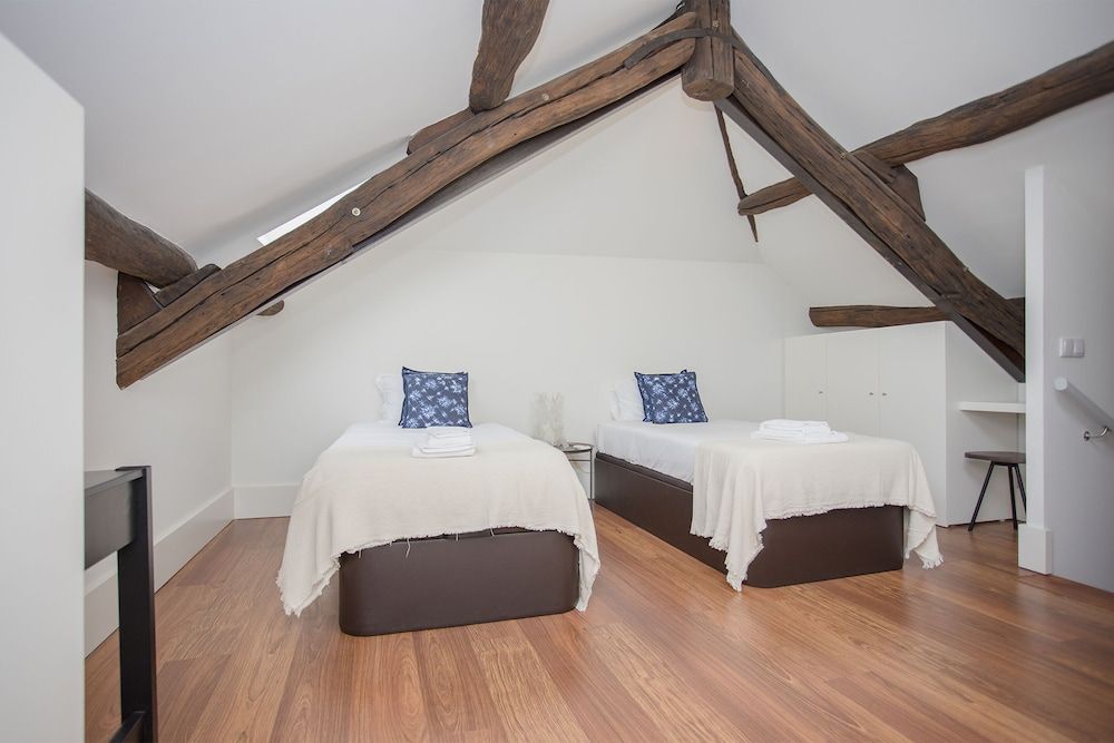 undefined Liiiving - Downtown & Riverside Balcony 4