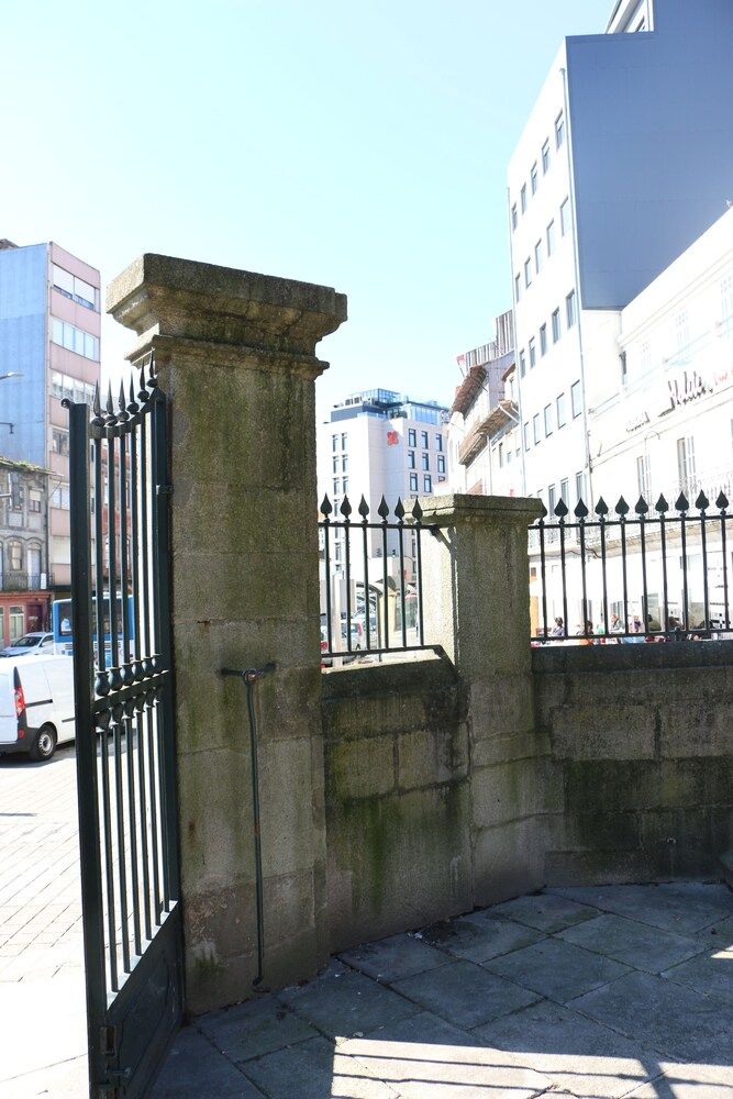 undefined Oporto Invite São Lázaro Charming 5