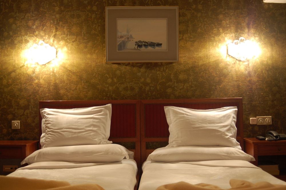 Hotel Miradouro Panoramic Twin Room, City View 3