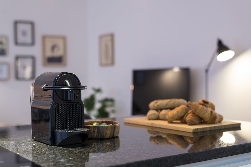 undefined Bruno's Downtown Apartment 6