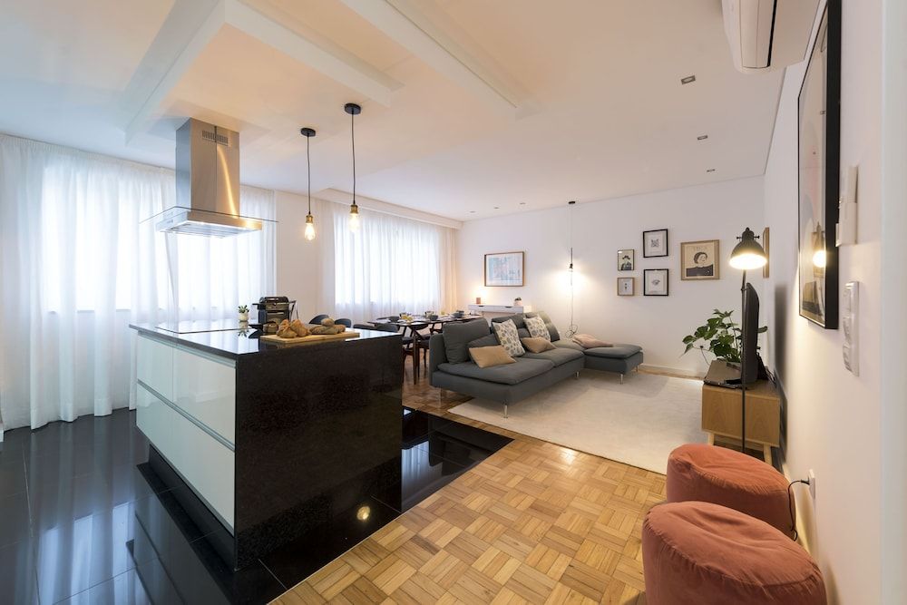 Bruno's Downtown Apartment City Apartment, 3 Bedrooms 18