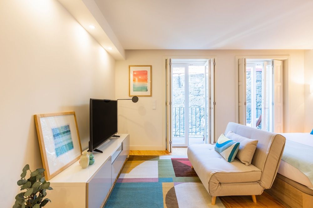 Clerigos Tower - Experience in Porto Studio 2