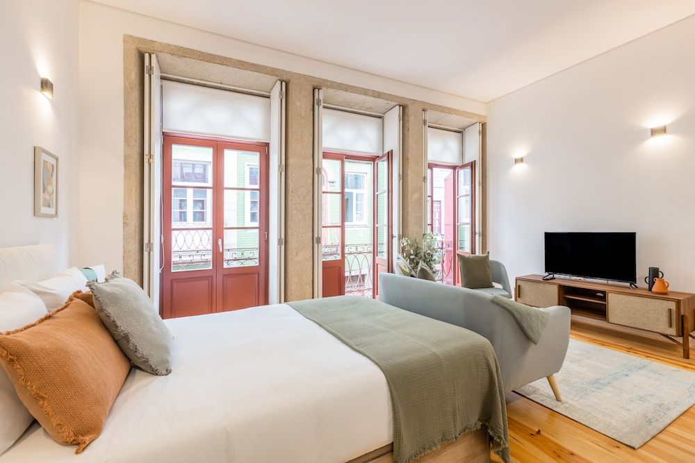 undefined Sol Downtown Studio 8