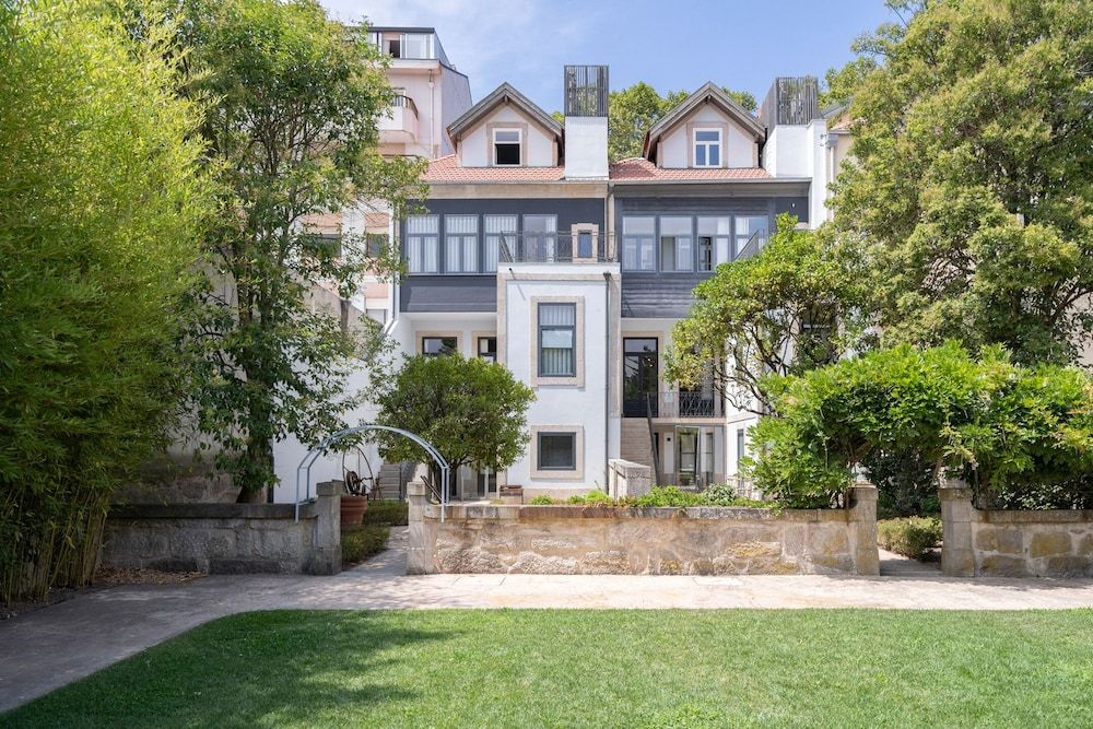 undefined Marquês Garden House by Olivia 6