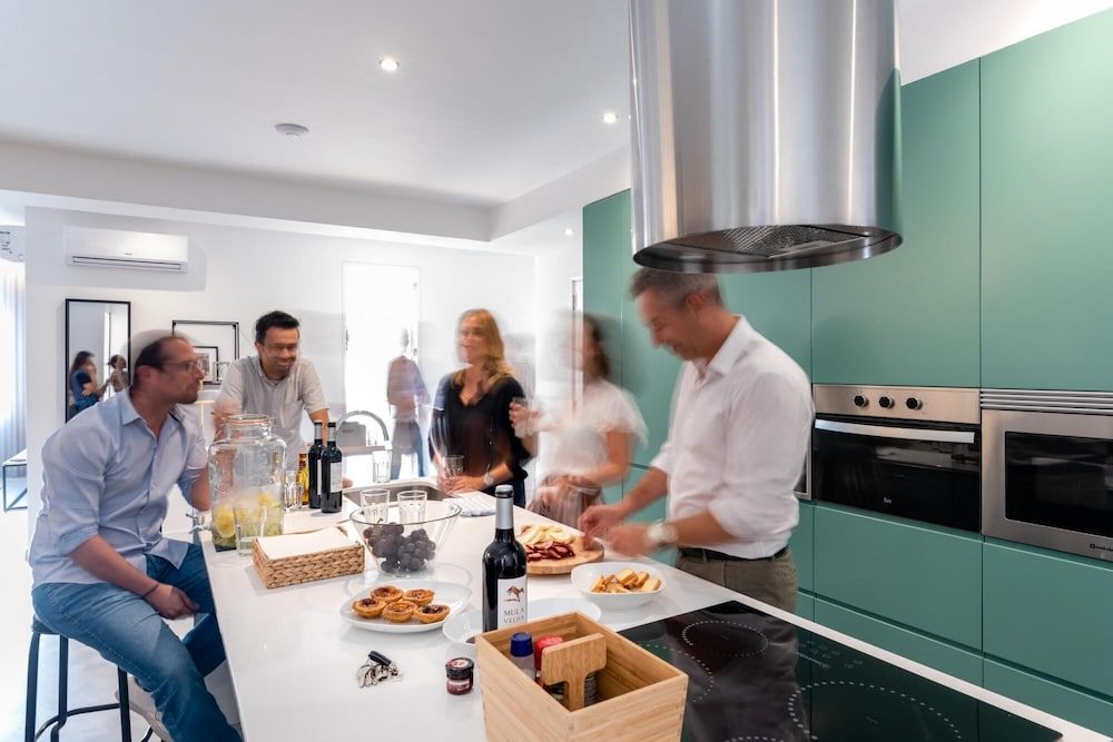 undefined Feel Porto Pinot Townhouse