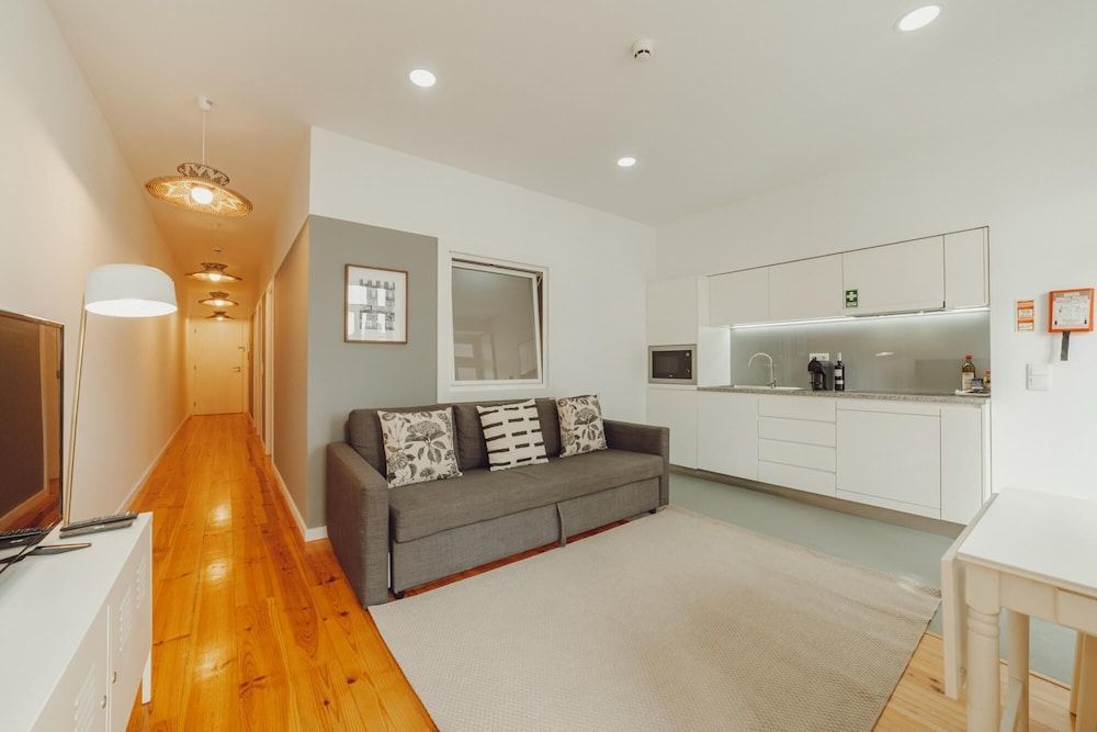 undefined Porto Modern Downtown Apartment E