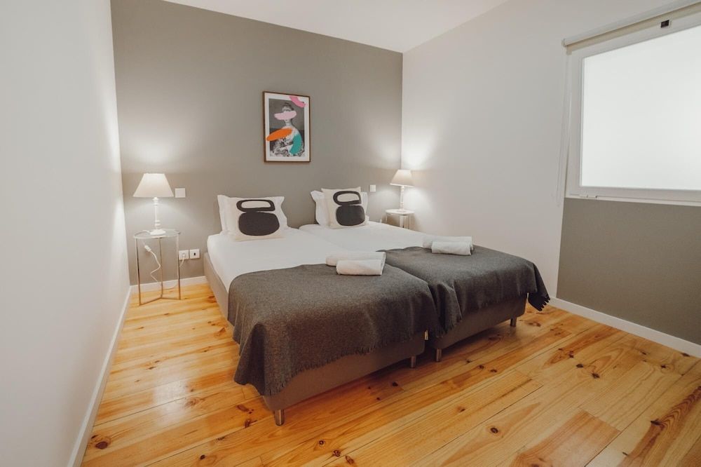 undefined Porto Modern Downtown Apartment E 7