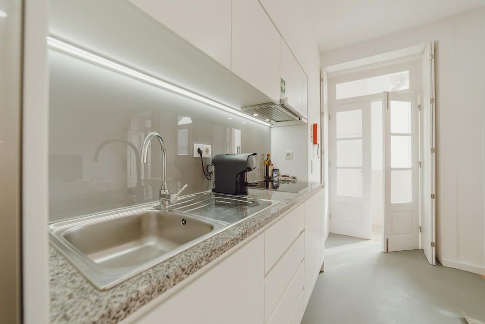 undefined Porto Modern Downtown Apartment E 3