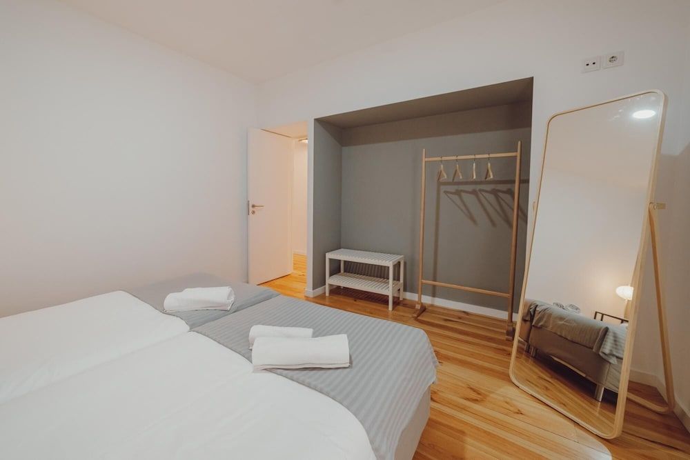 undefined Porto Modern Downtown Apartment E 9