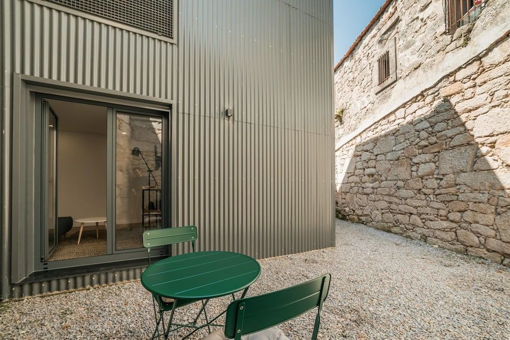 Courtyard Oporto Design Apartment L With Terrace