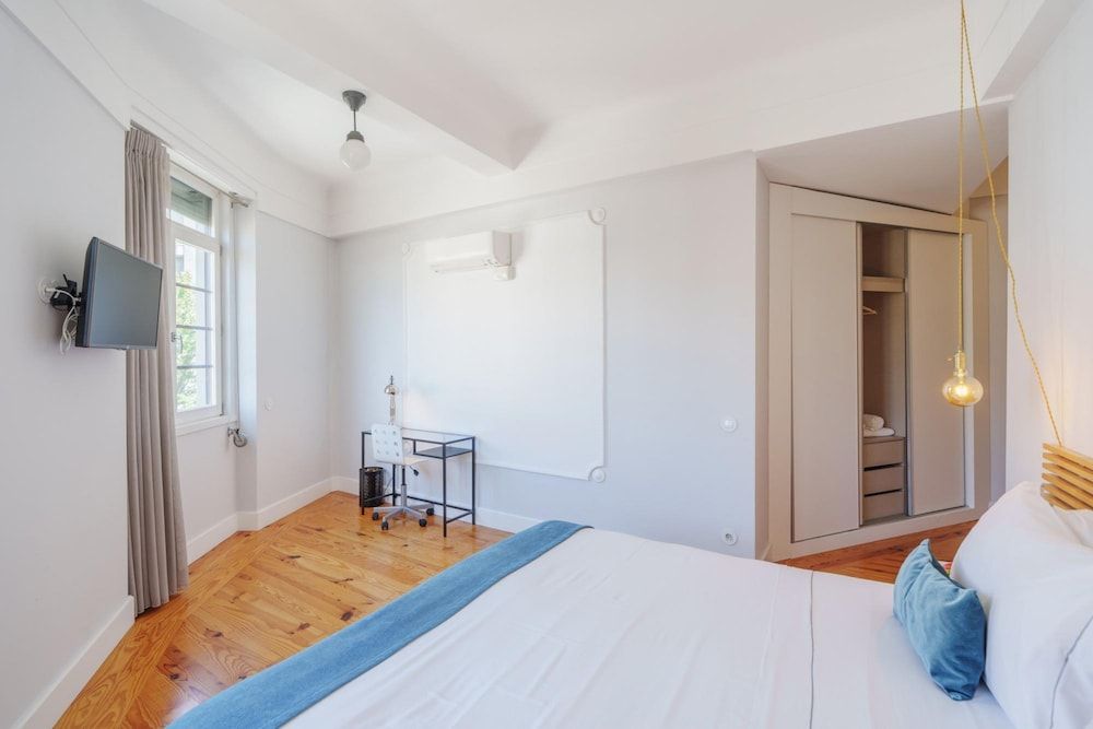 Feel Porto Downtown Art Tile Apartment 10