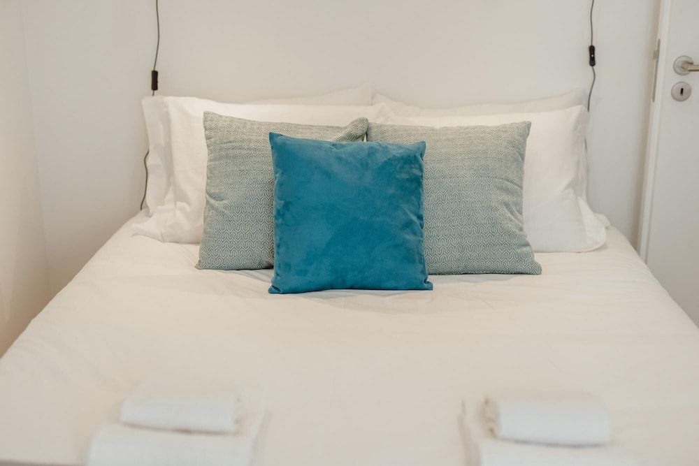 undefined Courtyard Oporto Design Apartment K With Terrace 7