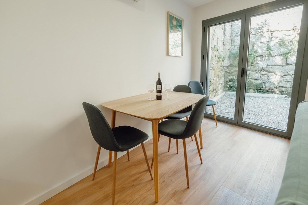 undefined Courtyard Oporto Design Apartment K With Terrace 4