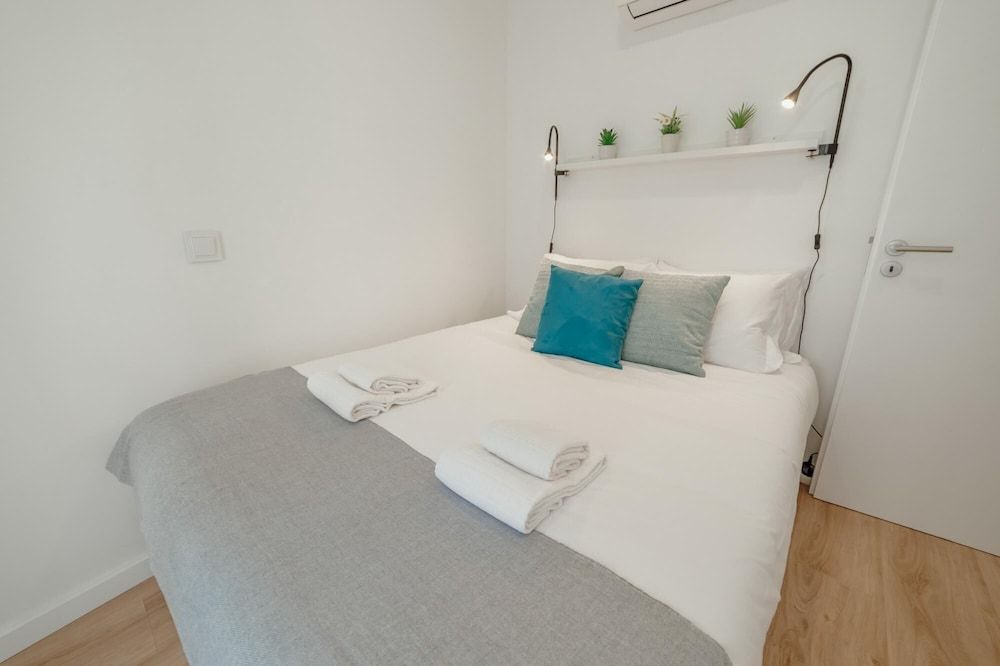 undefined Courtyard Oporto Design Apartment K With Terrace 8