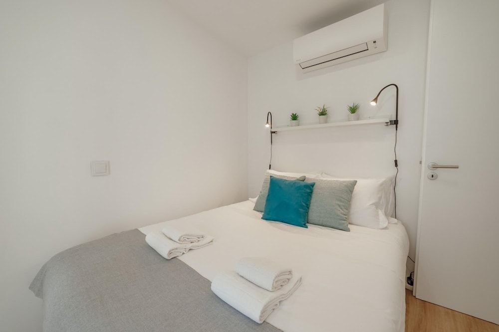 undefined Courtyard Oporto Design Apartment K With Terrace 10