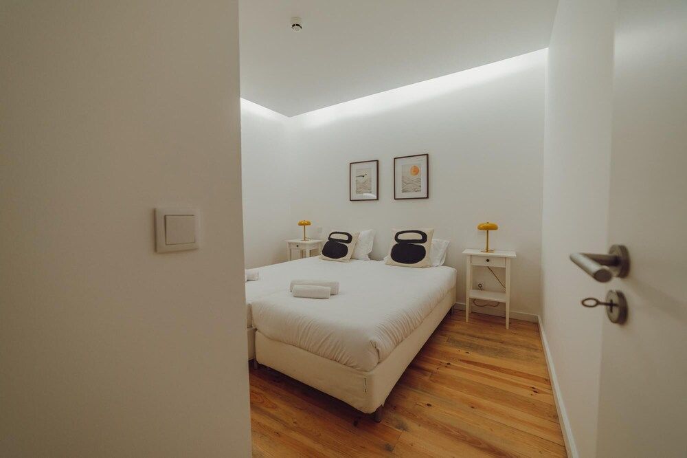 undefined Porto Modern Downtown Apartment A With Terrace 8