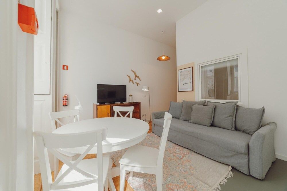 Porto Modern Downtown Apartment B With Garden Apartment 15