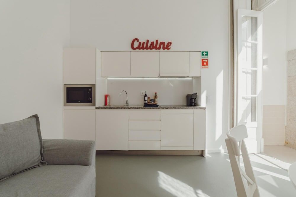 Porto Modern Downtown Apartment B With Garden Apartment 19