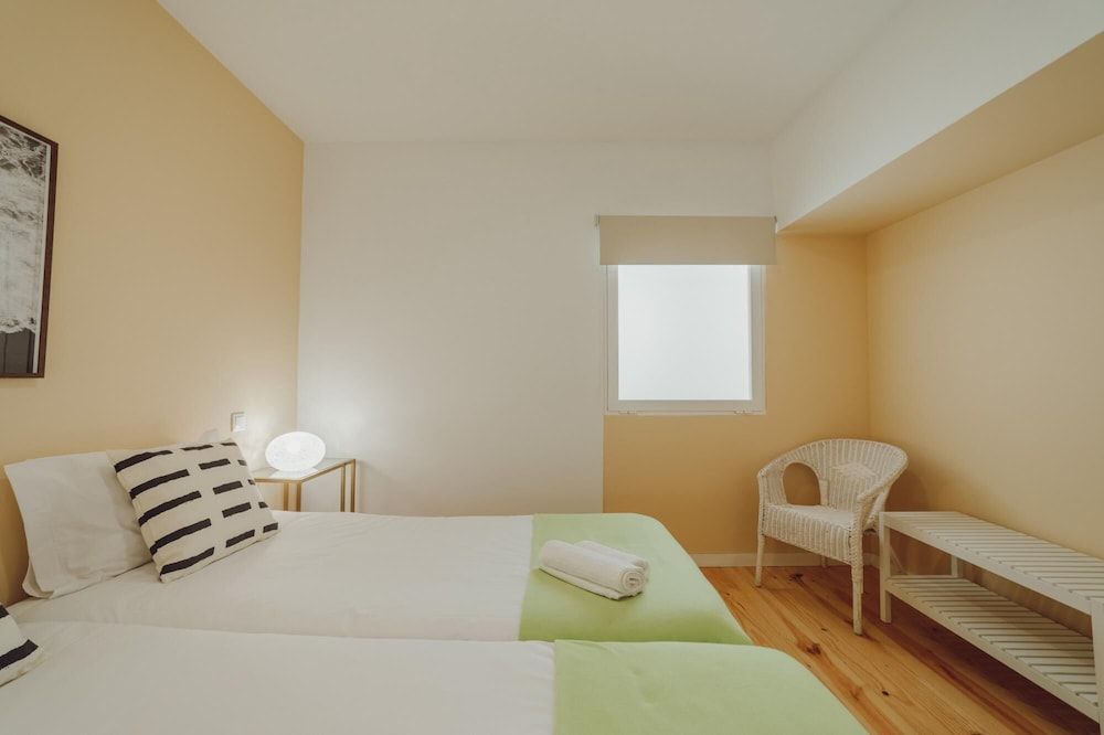Porto Modern Downtown Apartment B With Garden Apartment 27