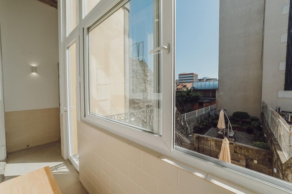 Porto Modern Downtown Apartment B With Garden Apartment 36