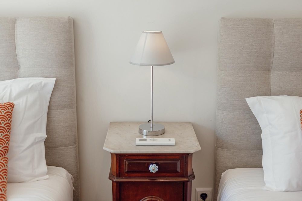 Downtown Design With Balcony by Vacationy Apartment 36