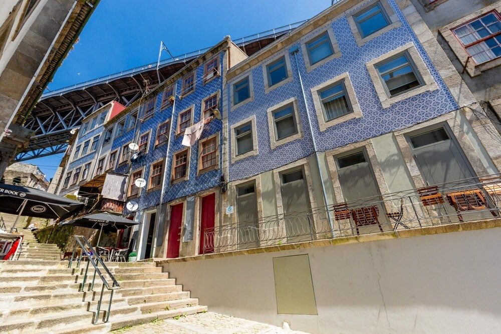 undefined Feel Porto Code al Apartment 2 2 3