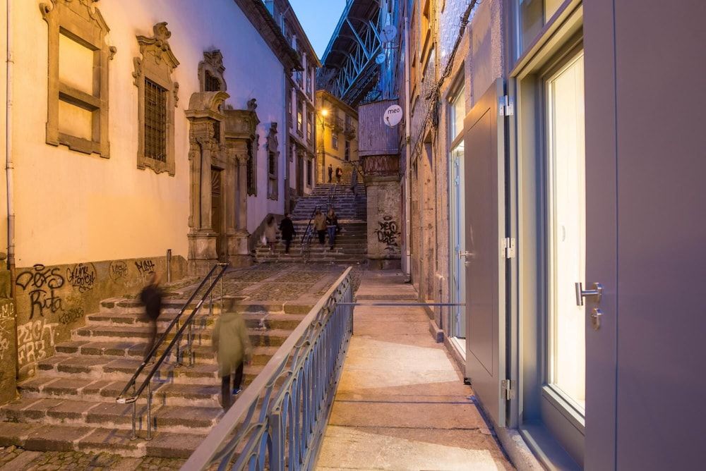 undefined Feel Porto Code al Apartment 2 2 6