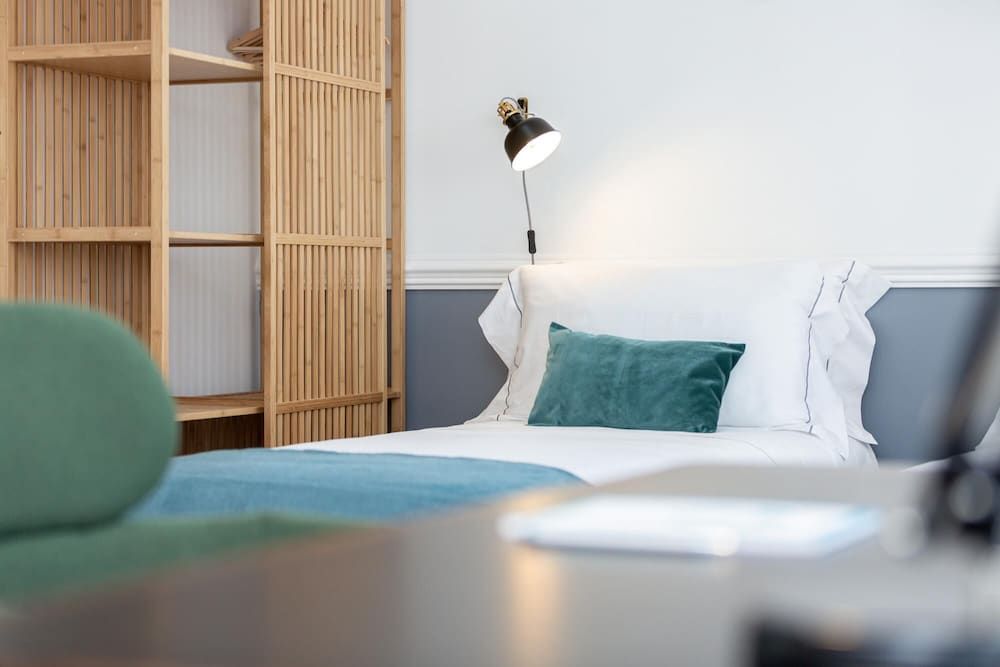 undefined Feel Corporate Housing Marqu s VI 5