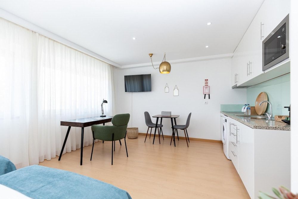 undefined Feel Corporate Housing Marqu s VI 10