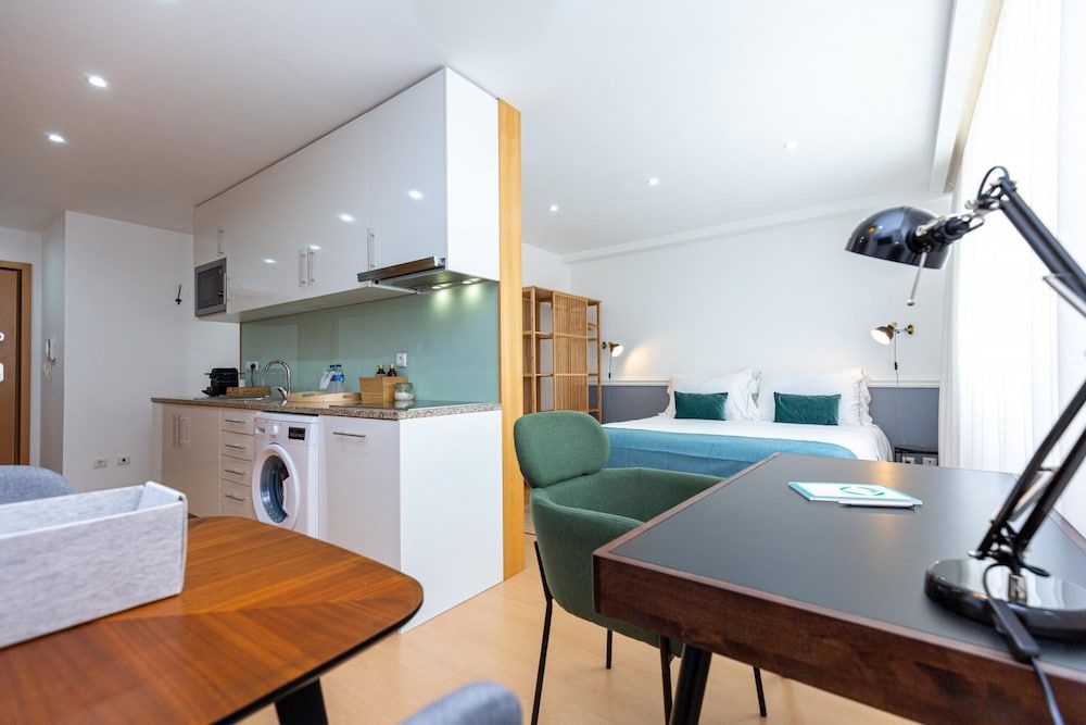 Feel Corporate Housing Marqu s III Studio 12