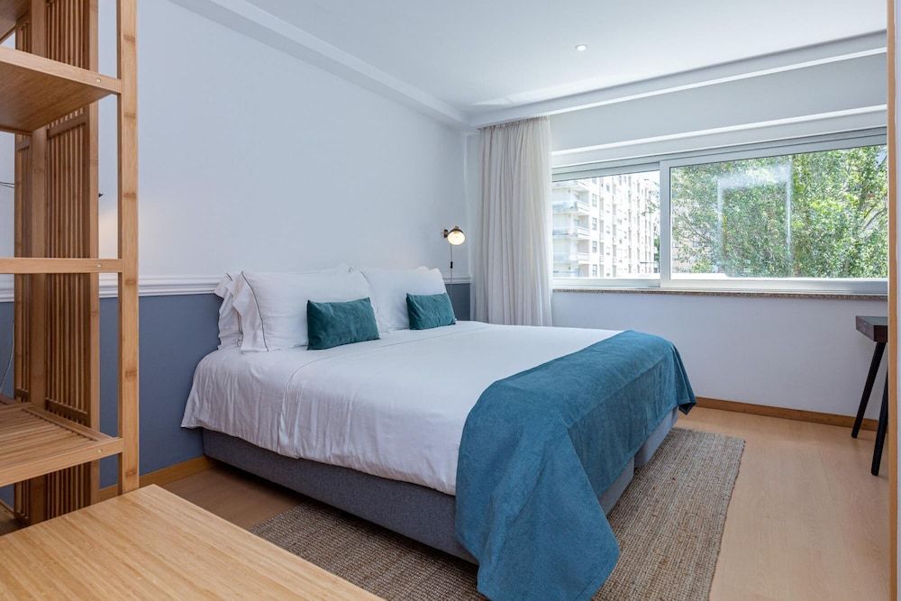 undefined Feel Corporate Housing Marqu s V 7