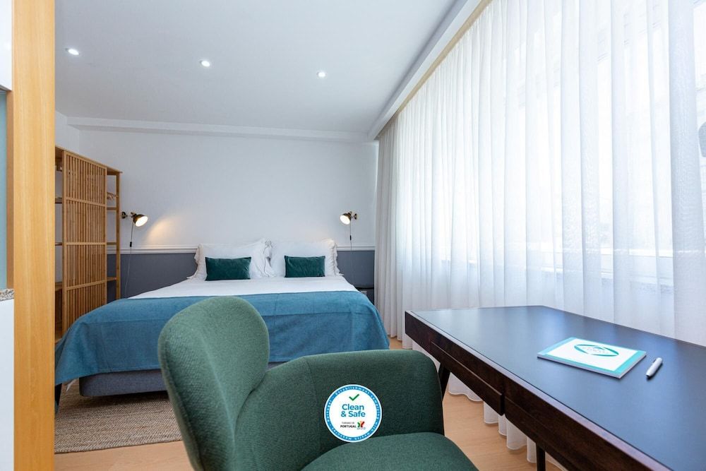 undefined Feel Corporate Housing Marqu s V 6