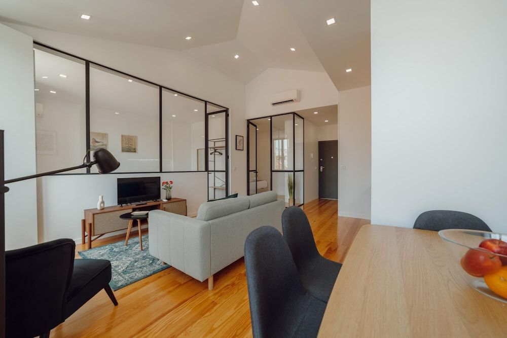 undefined Courtyard Oporto Design Apartment G 5