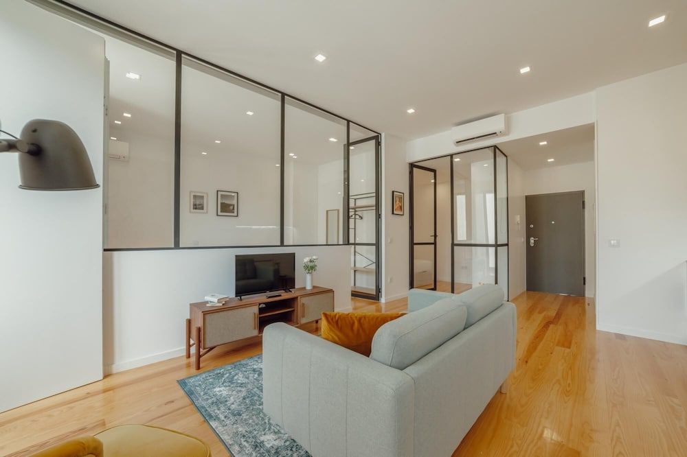 undefined Courtyard Oporto Design Apartment E 7