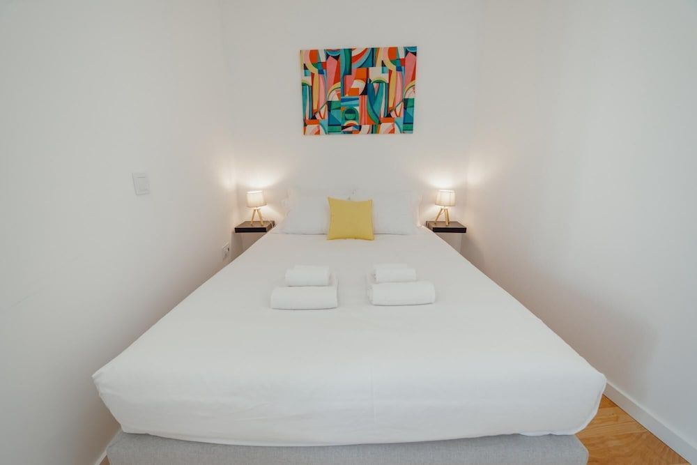 undefined Courtyard Oporto Design Apartment E 9