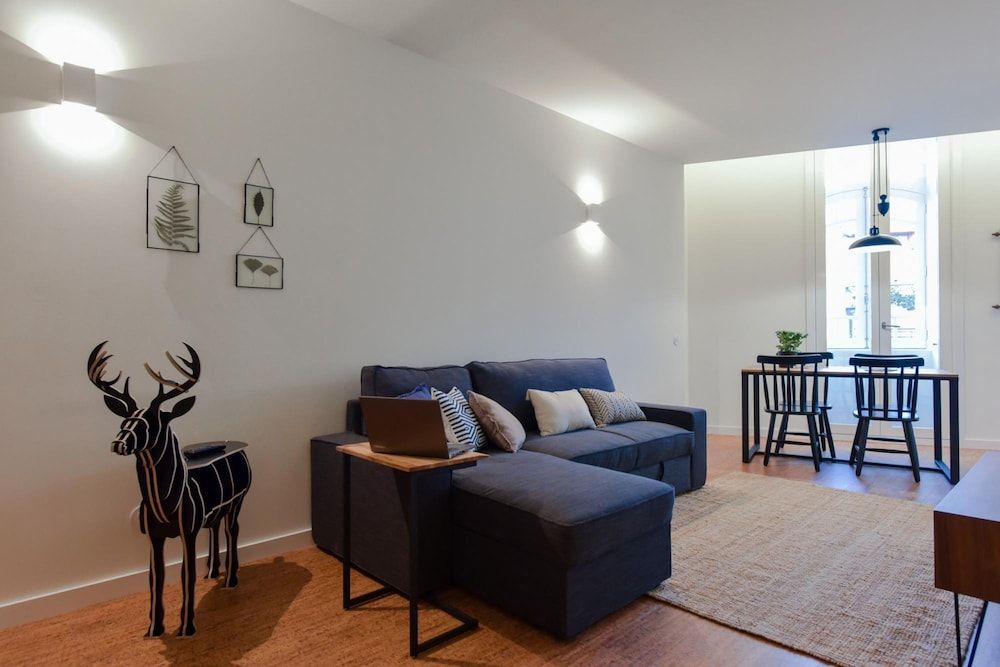 On Trend Nightlife Studio 203 Studio 19