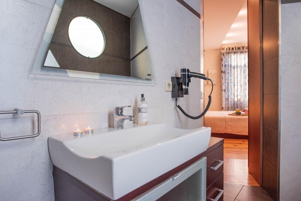 undefined Feel Porto Modern Villa 9