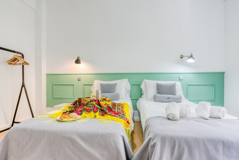 undefined Feel Porto Downtown Heaven