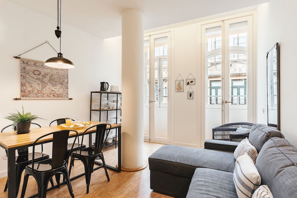 undefined Cashmere Nightlife Studio 302 8