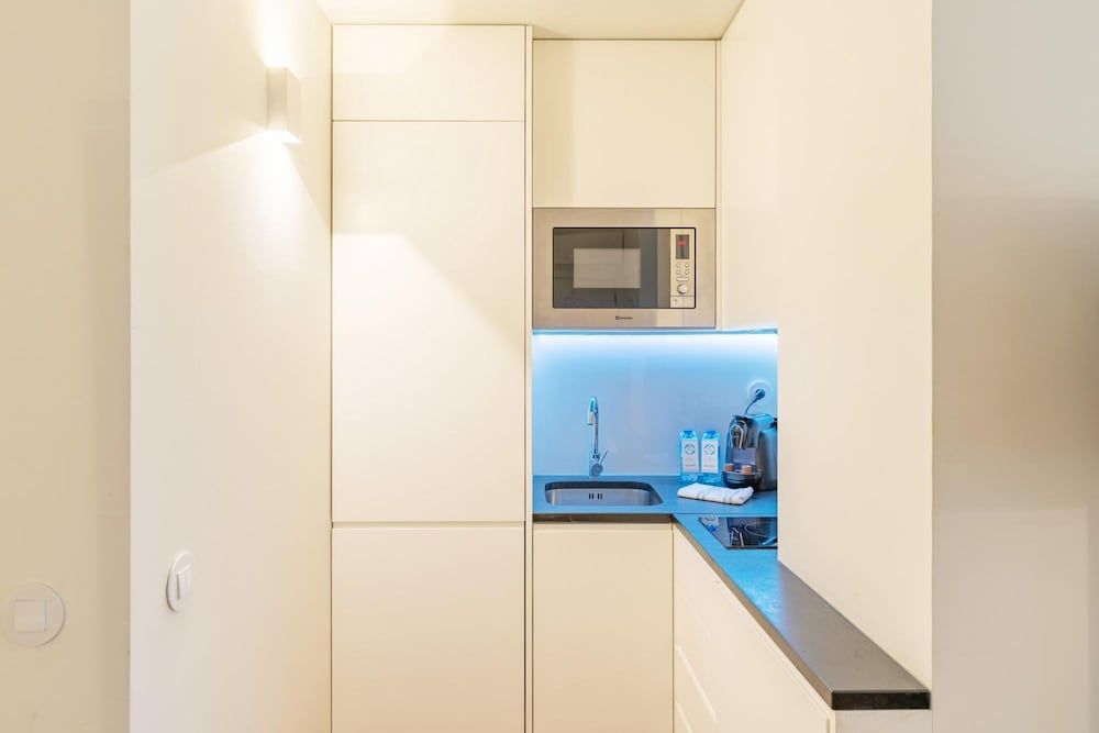 Cashmere Nightlife Studio 302 Studio 17